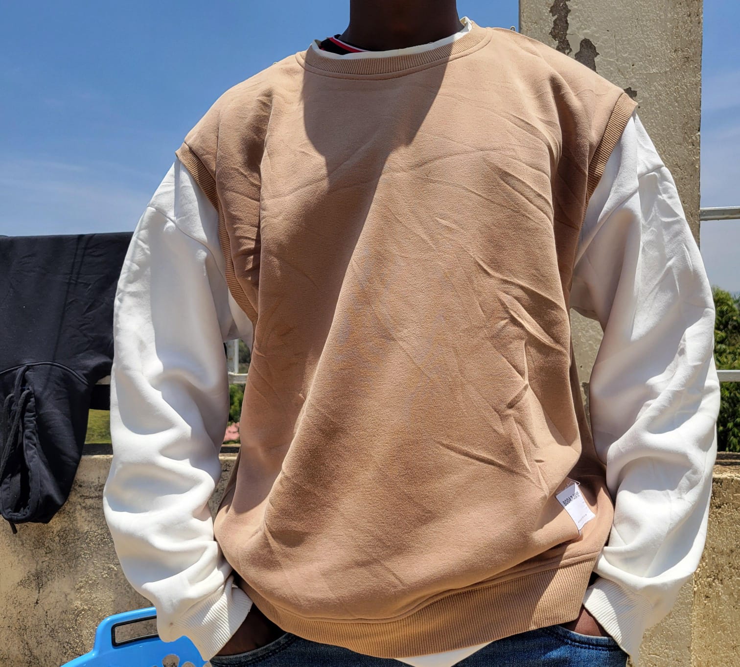 Sweat shirts