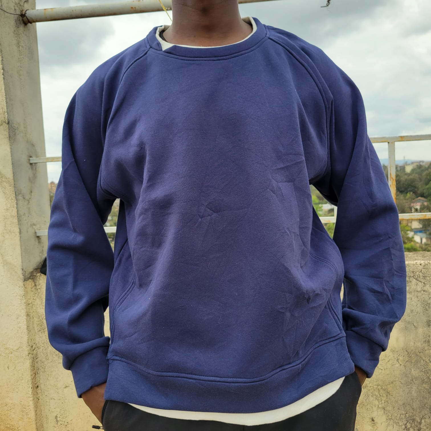 Sweat shirts