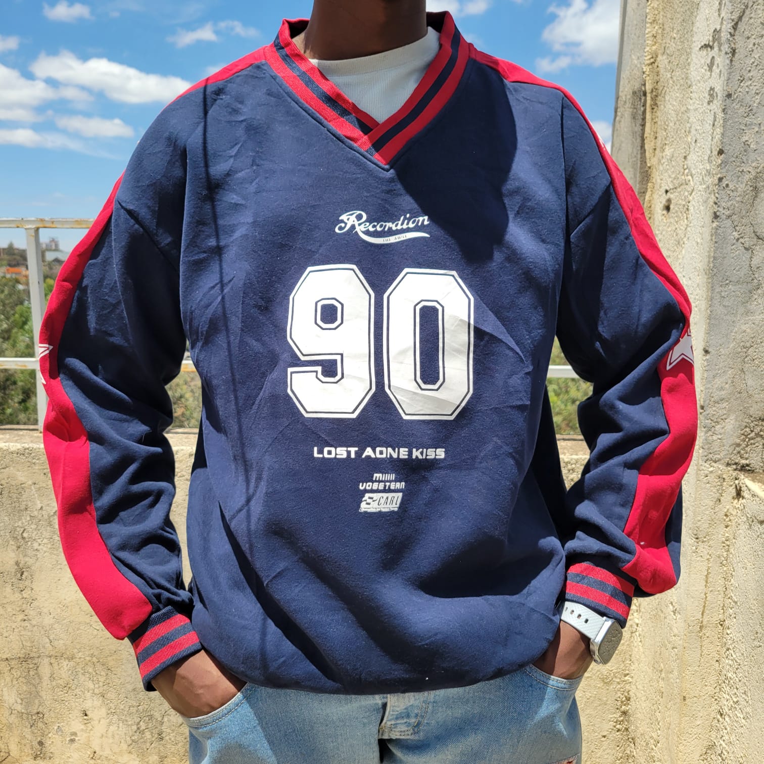 Sweat shirts